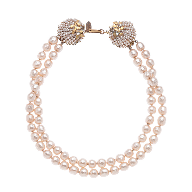 ミリアム・ハスケルのシンボリックなアイテム、ヴィンテージ パール