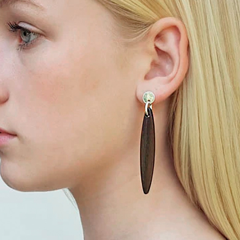 B-8_ROSEWOOD-FOLI-EARRING-–-